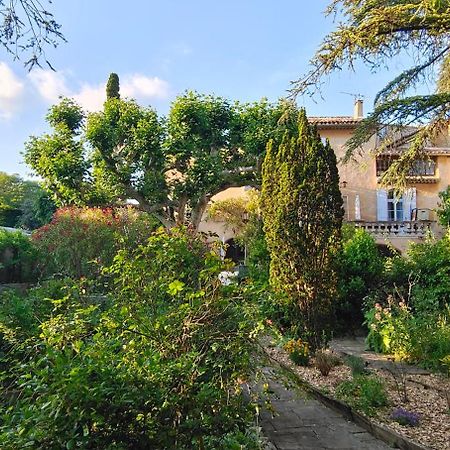 Bed and Breakfast Rue Du Chateau A Cabrieres D'Avignon Экстерьер фото