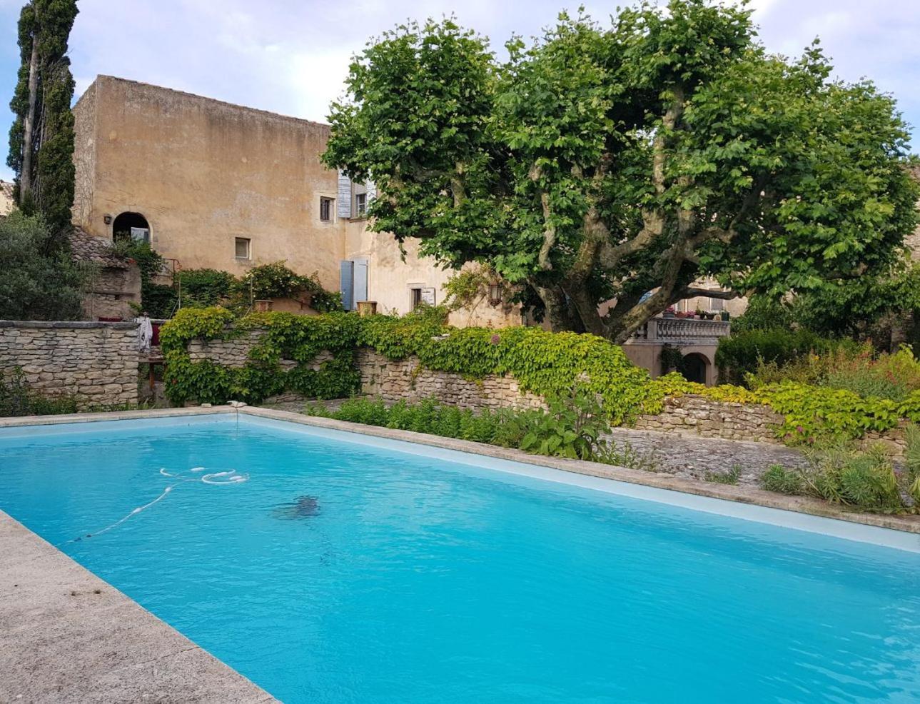 Bed and Breakfast Rue Du Chateau A Cabrieres D'Avignon Экстерьер фото