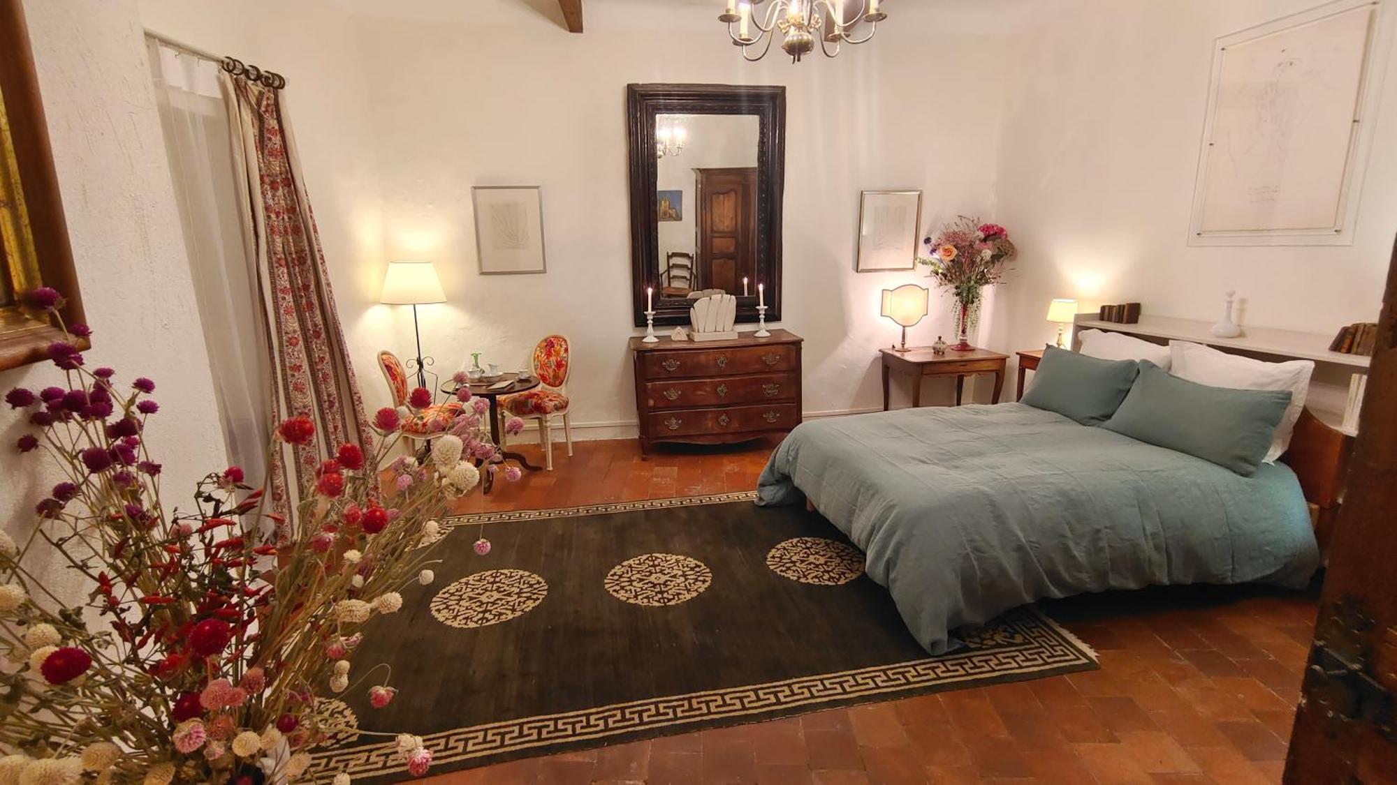 Bed and Breakfast Rue Du Chateau A Cabrieres D'Avignon Экстерьер фото