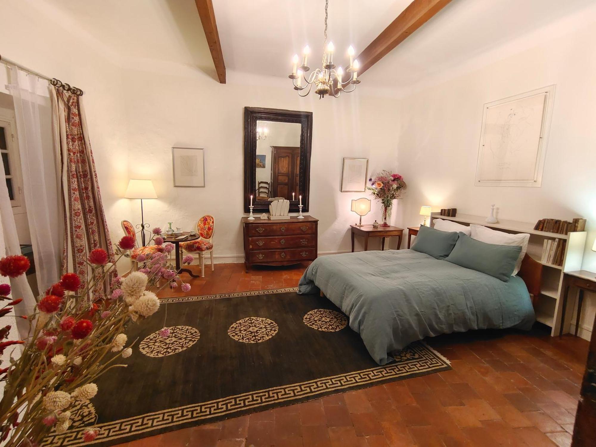 Bed and Breakfast Rue Du Chateau A Cabrieres D'Avignon Экстерьер фото