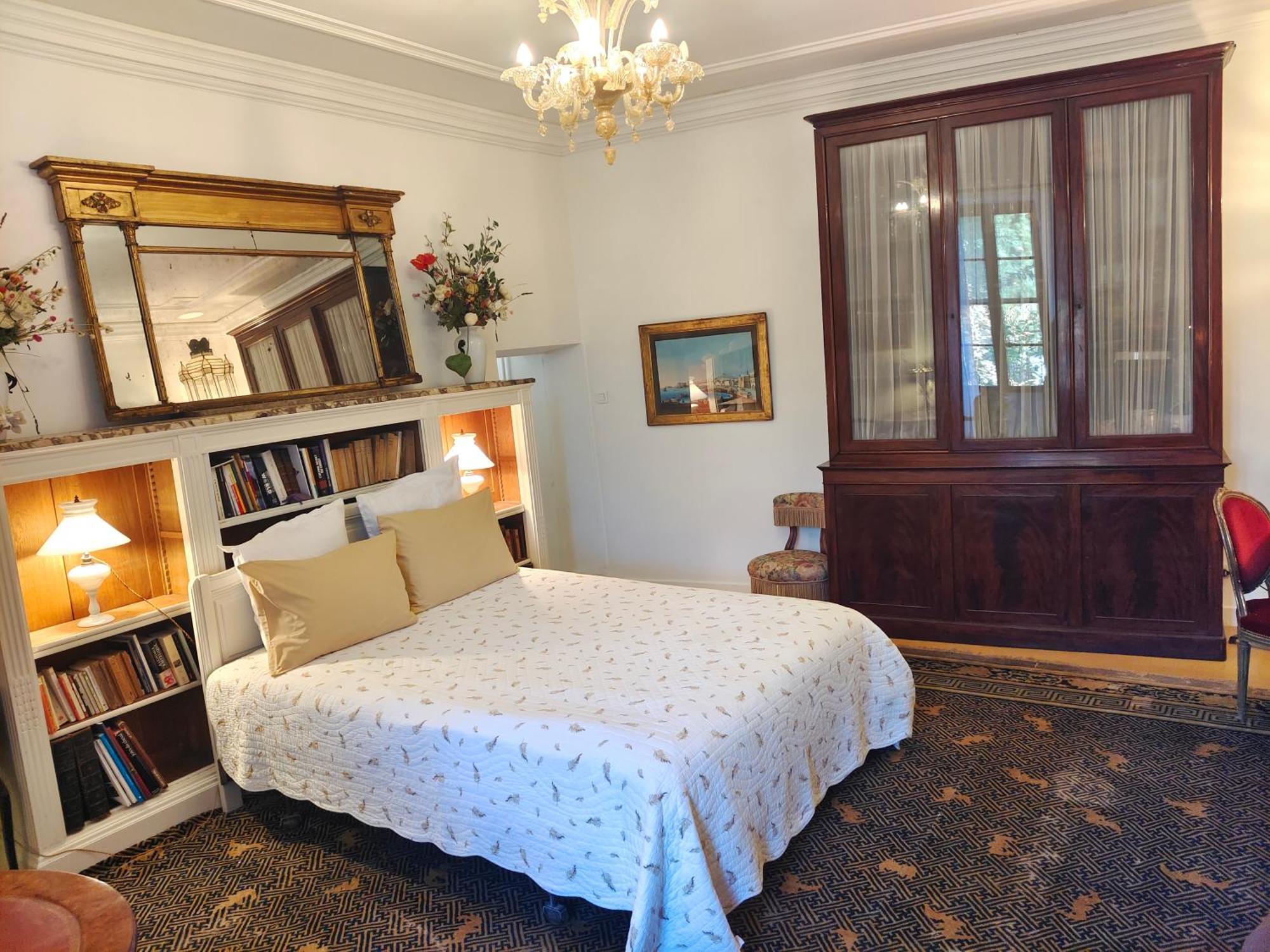 Bed and Breakfast Rue Du Chateau A Cabrieres D'Avignon Экстерьер фото