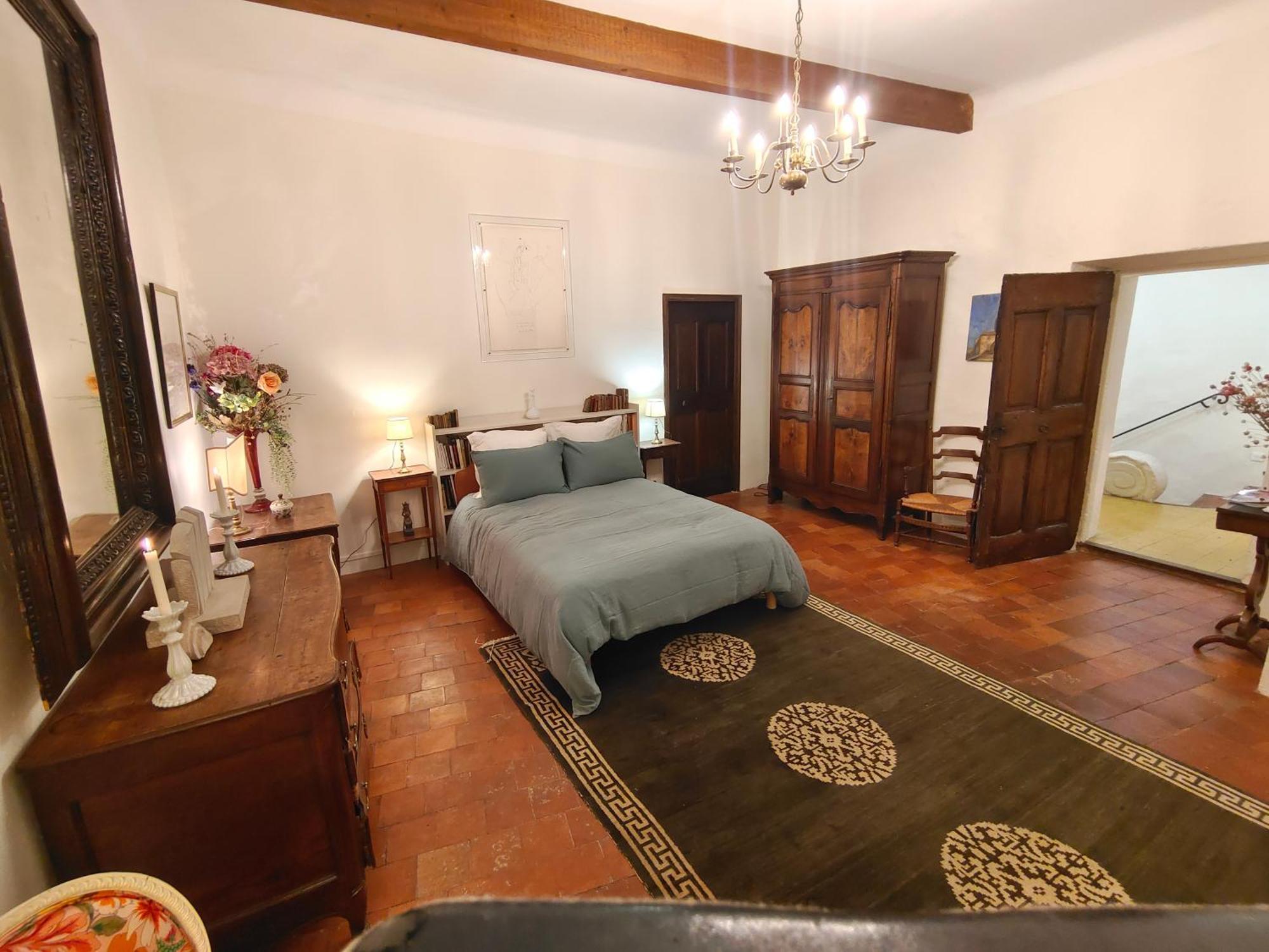 Bed and Breakfast Rue Du Chateau A Cabrieres D'Avignon Экстерьер фото